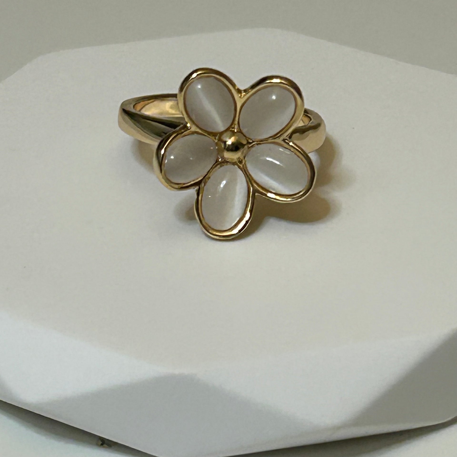 Five Petals Ring