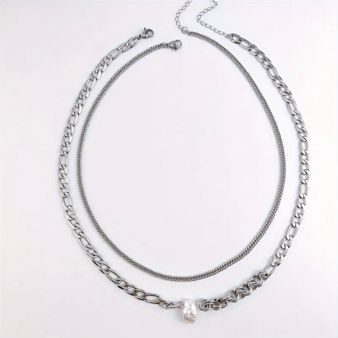 Leire Necklace Set