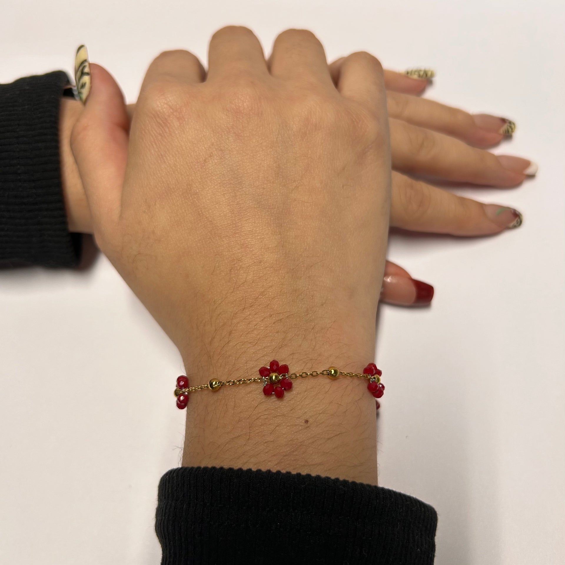 Flores Rojas Bracelet