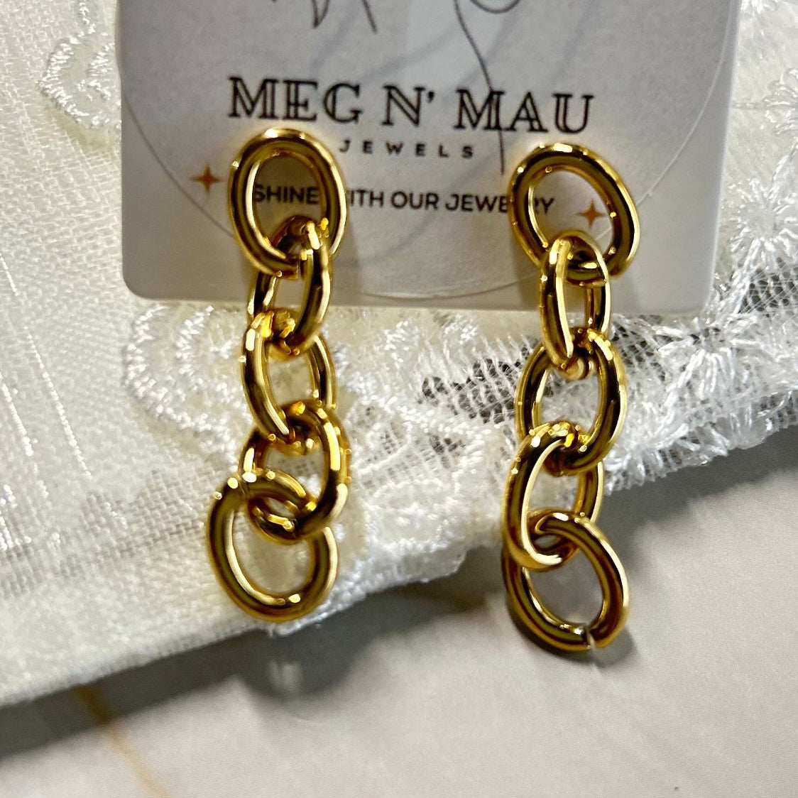 Chain earrings