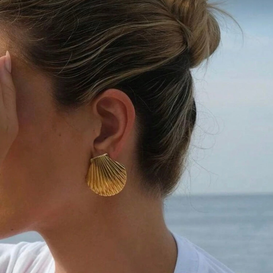 Big Shell earrings