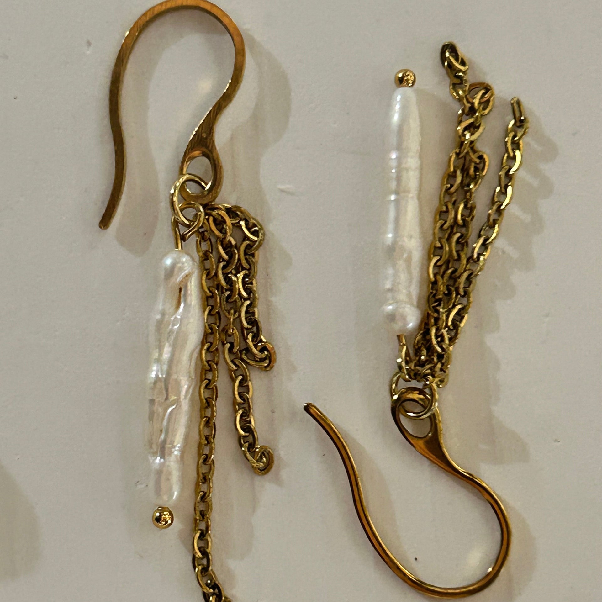 Elia earrings